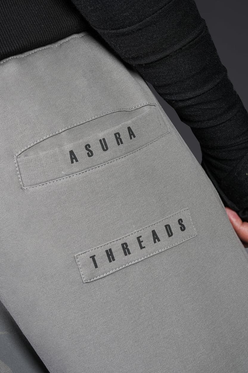 Monochrome Drake Bottoms | Karmik